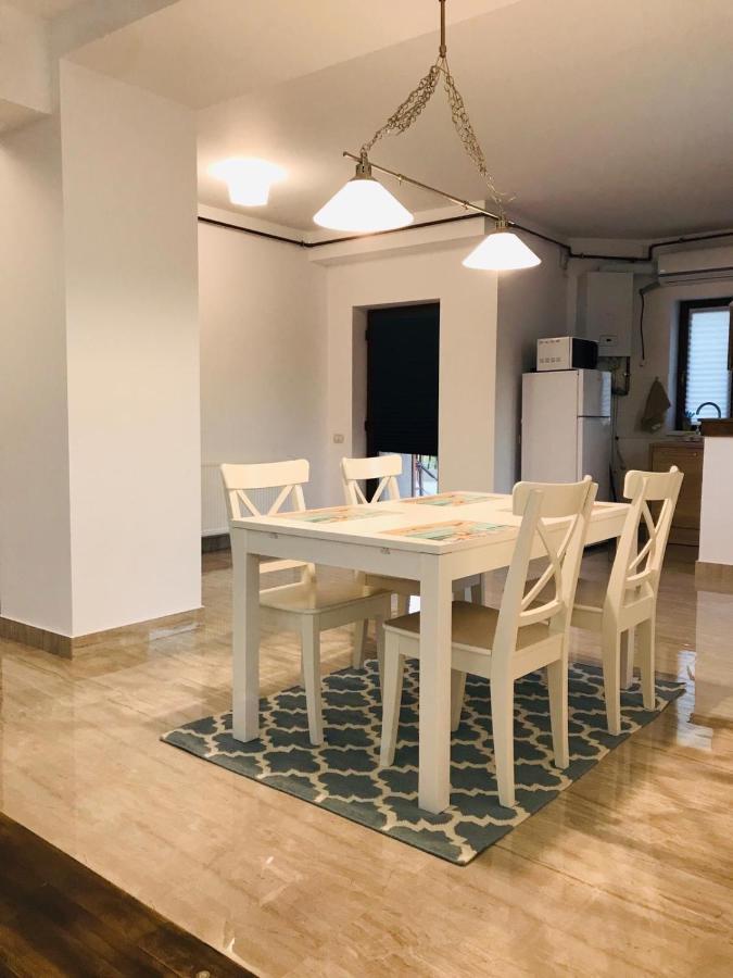 Breeze Villa Mamaia Nord Navodari Bagian luar foto